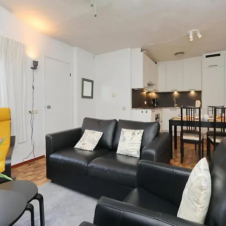 Holiday home Spacious Near Forest